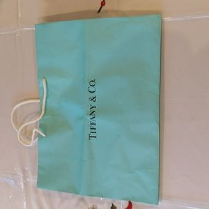 🛒 $2 with bundle Authentic Tiffany & Co. Gift bag Tiffany Blue